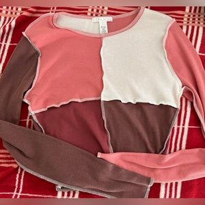 Urban Outfitters Cropped Long sleeve!